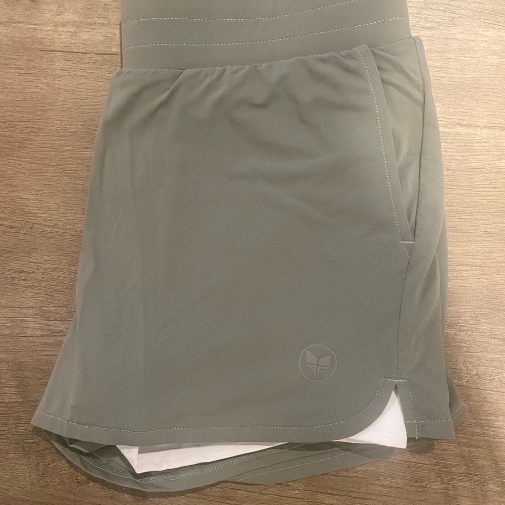 AFWD Vapor Mesh shorts